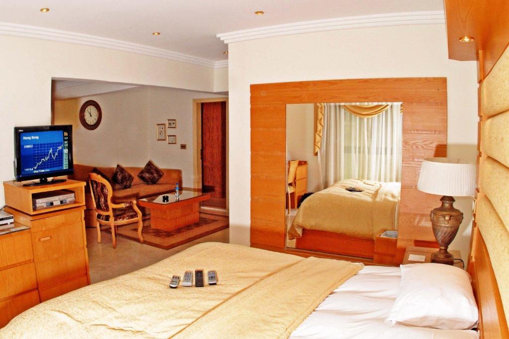 Mirage Suites Kuvait Szoba fotó